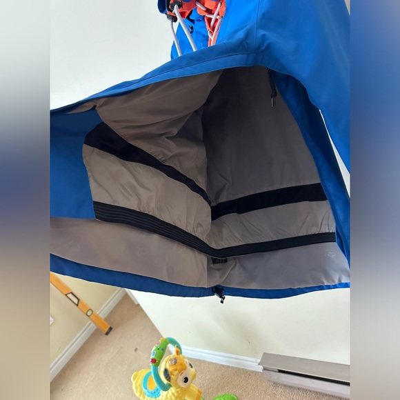 Airblaster Snowboard / Ski Jacket - Picture 6 of 8